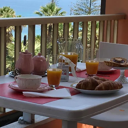Imperiale - - Sea View Terrace And Parking 아파트 *